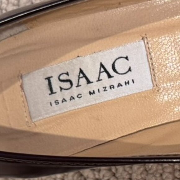 Isaac Mizrahi | Loafer Kitten Heel Pump | Vero Cuoio Patent Leather | Brown - Picture 7 of 8